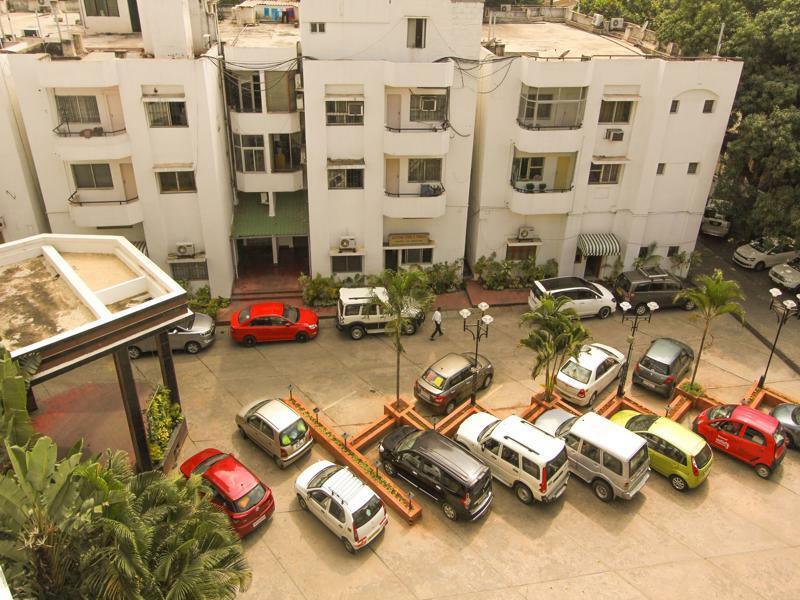 Hotel Ballal Residency Bangalore Bagian luar foto